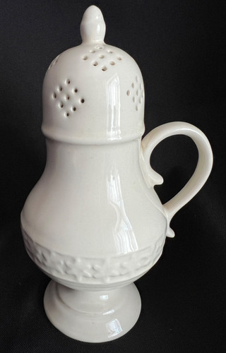 Royal creamware sugar shaker - sugar,