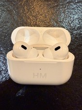 Apple AirPods Pro (2nd Gen) with Lightning Charging Case – Custom Engraved “HM”