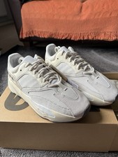 Adidas Yeezy Boost 700 Analog