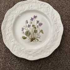 Display Plate By Masons With Viola Decoration 20cm Across 