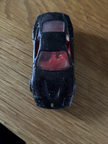 Hot wheels ferrari 550 - hot,