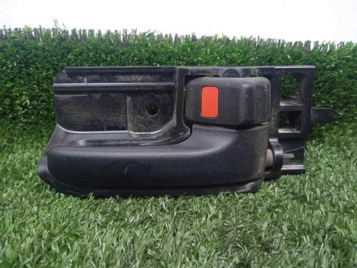 Interior right rear handle - interior,