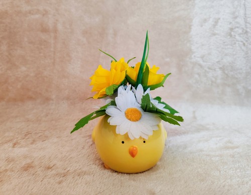 Flower pot chick - , with