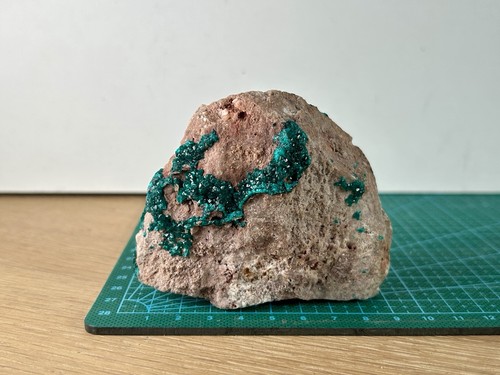Dioptase rare natural - dioptase, mineral