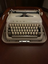 Vintage Typewriter - TRIUMPH Gabrielle - Complete With Certificate