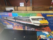 Hornby OO Train set intercity 225 in complete and in very good condition