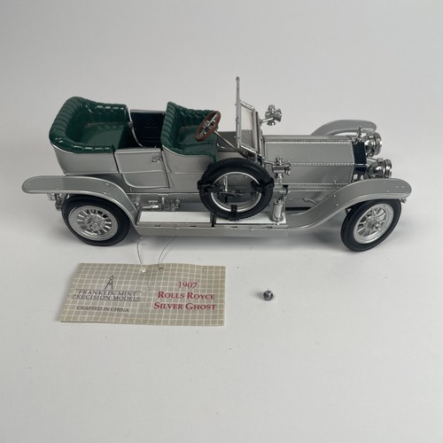 1907 rolls royce - silver, ghost