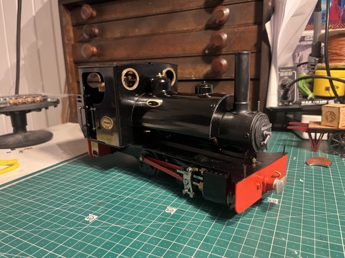 Live steam roundhouse - steam, bertie