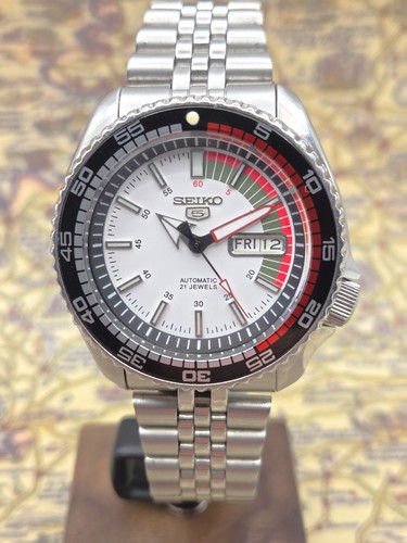 Seiko mens automatic watch - automatic,