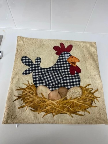 Nesting chicken cushion cover - nesting,
