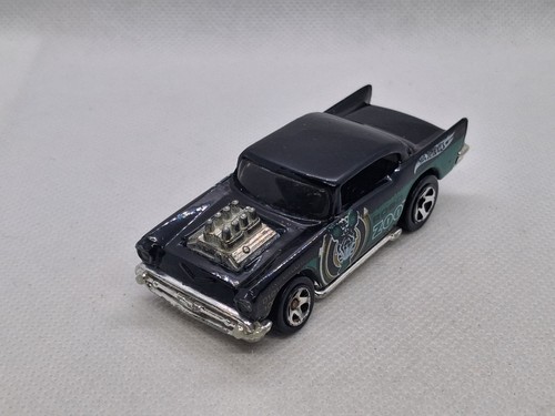Hot wheels chevy black - hot,