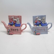 Toybox Novelty Teapot Ceramic Pair Pink & Blue Decorative Collectable Ornamental
