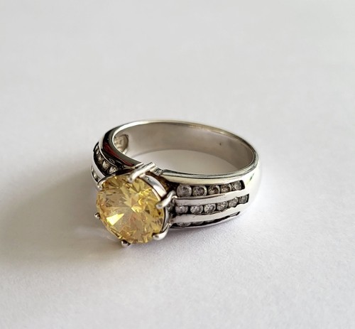 Sterling silver simulated - silver,