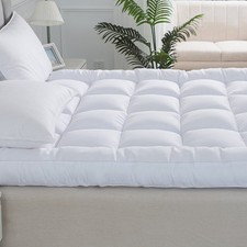 Microfiber Mattress Topper 5cm Deep with Elastic Corner Straps – Fits All Sizes.