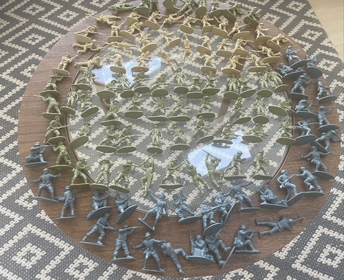 Vintage air fix soldiers - 1:32, air-fix
