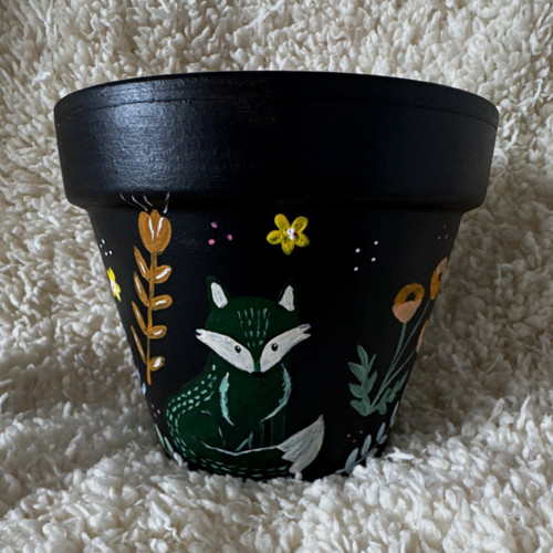 Hand painted small round - hand,