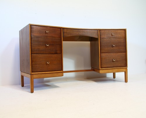 Vintage walnut desk john - by, &