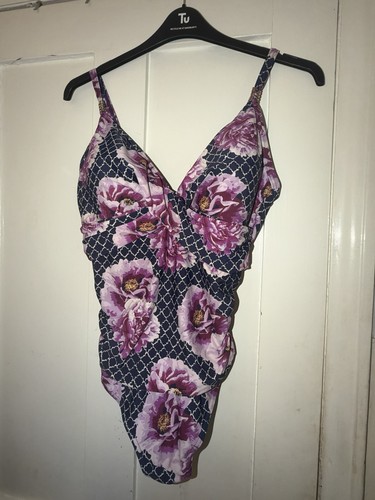 Ladies swimming costume size - ladies,