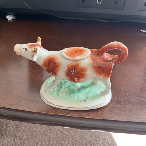Staffordshire cow creamer - staffordshire,