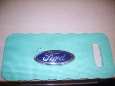 ford galaxy 05 rear ford badge.