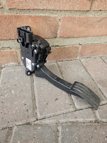 Ford fiesta mk6 throttle - 02-08,