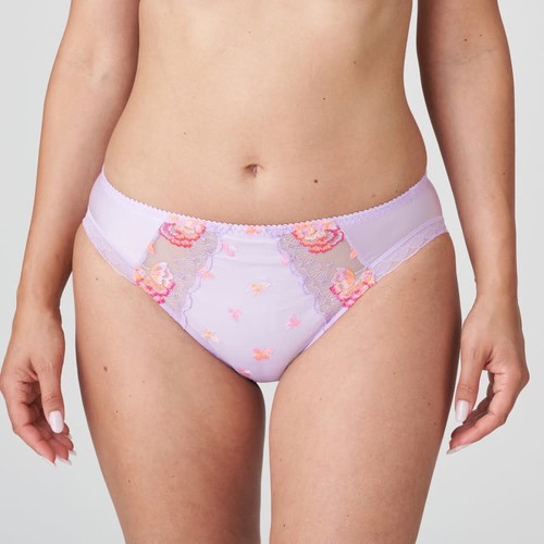 Discounted prima donna - *discounted*,