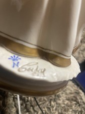 Capodimonte Porcelain beautiful Figurine Signed numbered 5718 