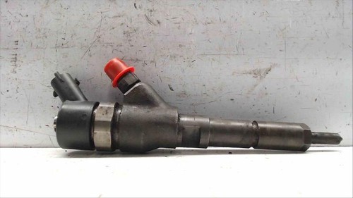0445110044 305747 injector