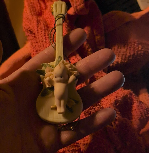 Kewpie doll a - kewpie, guitar