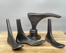Set Vintage AJK Cast Iron Shoe
