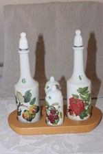 Portmeirion Pomona Oil Vinegar