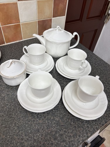 Royal albert tea set - royal,