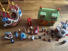 Happyland Bundle People, Pirate Ship & Cottage