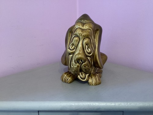 Vintage sylvac blood hound - sylvac, /blood
