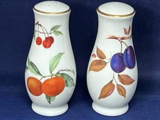 ROYAL WORCESTER EVESHAM GOLD