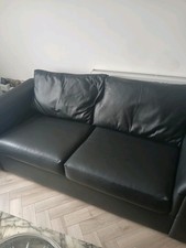 2Good Condition Leather Sofa 3  Seater Color Black Easy Clean.