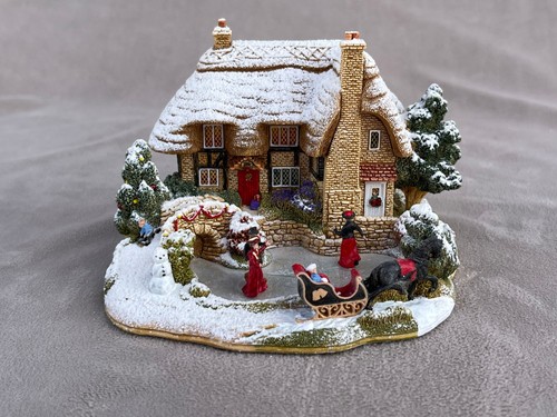 Lilliput lane sleigh bells - lilliput,