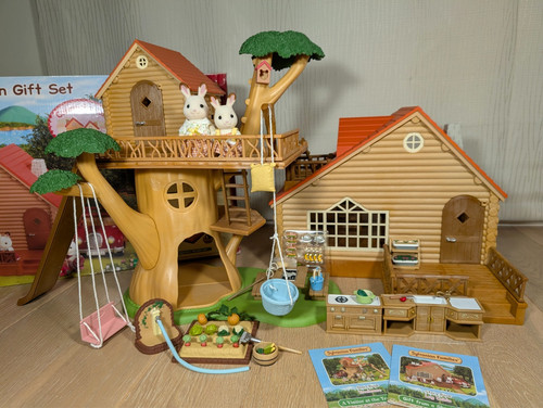 Sylvanian families calico - families,