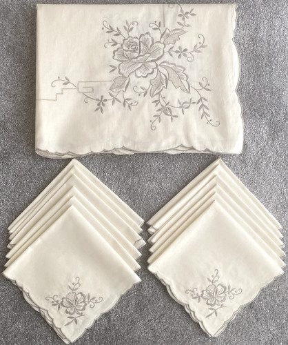 Lefkara hand embroidered - hand,