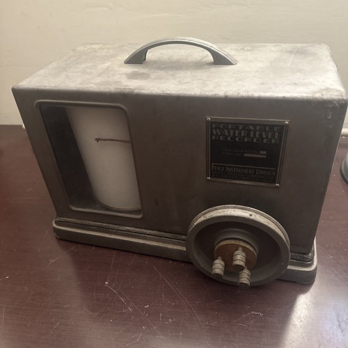 Portable water level recorder - water,