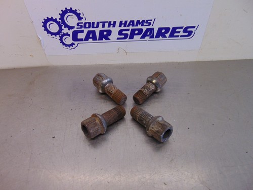 Passat wheel bolts 06 - wheel, b6