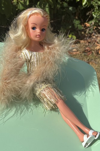 Vintage pedigree blonde sindy - blonde,