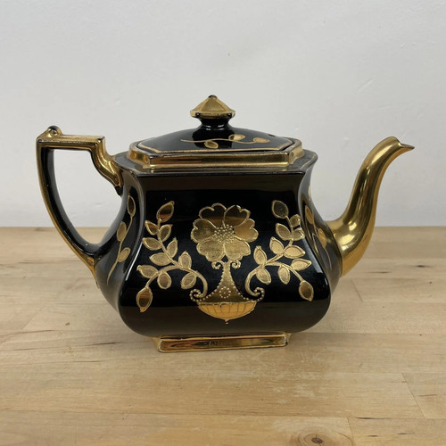 Antique black gold - black,
