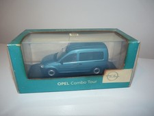 Minichamps Opel Combo Tour Van