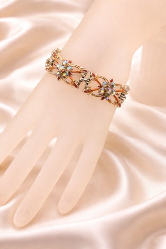 Vintage jewelcraft peach - peach, &