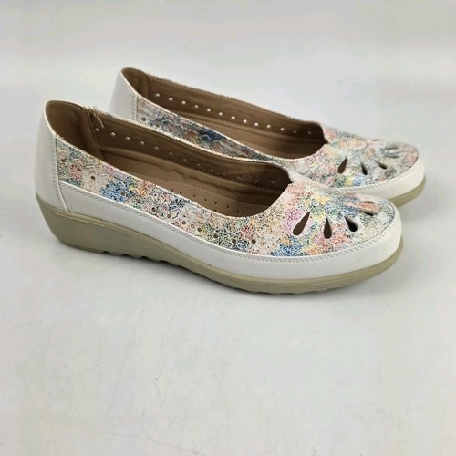 Cotton traders floral leather - cotton,