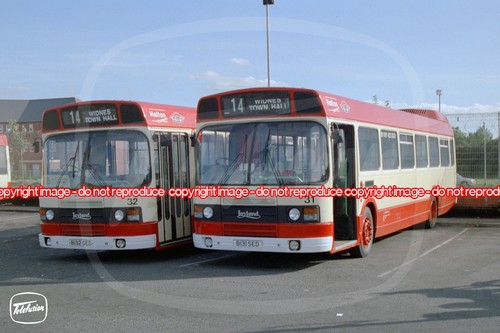 Bus photo halton transport - -,