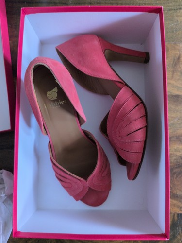 Gorgeous coral pink - coral,