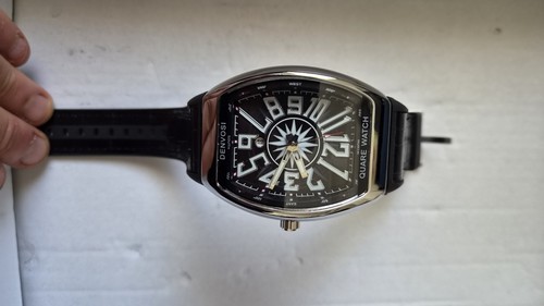 Mens quartz watch - quartz,