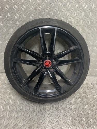 Golf style alloy wheel - style,